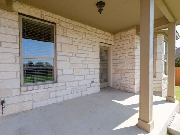 120 Briar Park DR, Georgetown TX 78626