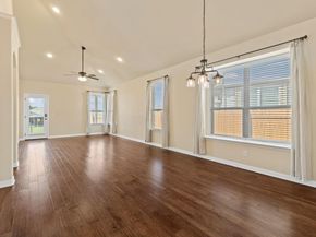 120 Briar Park DR, Georgetown TX 78626