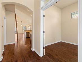 120 Briar Park DR, Georgetown TX 78626