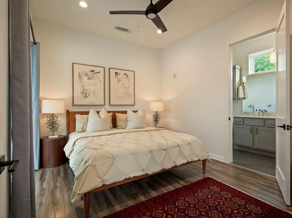 2804 S 1st ST 2107, Austin TX 78704