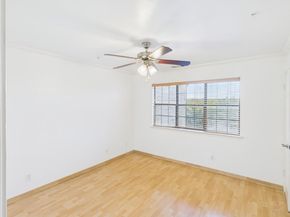 1741 Spyglass DR 1323, Austin TX 78746