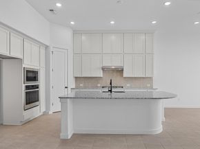22809 Golden Daisy LN, Lago Vista TX 78645