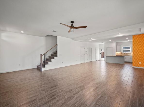 5809 Charles Merle DR B, Austin TX 78747