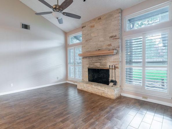 3801 Oak Creek DR, Austin TX 78727