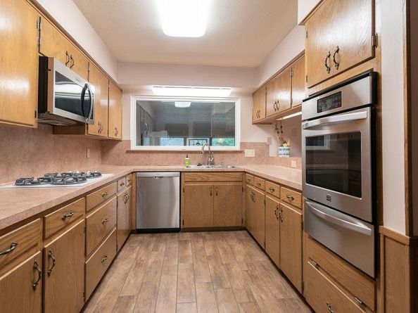3801 Oak Creek DR, Austin TX 78727
