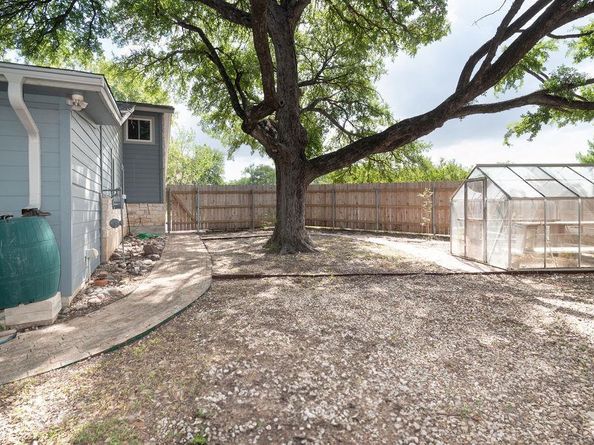 3801 Oak Creek DR, Austin TX 78727