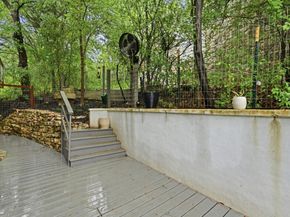 2101 Airole WAY B, Austin TX 78704