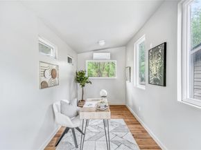 3913 Valley View RD A, Austin TX 78704