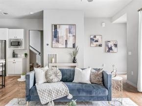 3913 Valley View RD A, Austin TX 78704