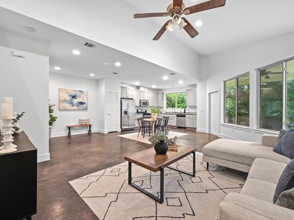 3306 Thomas Kincheon ST, Austin TX 78745