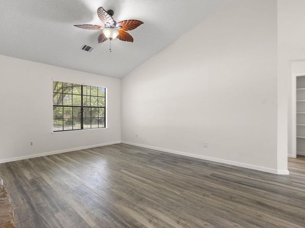1705 Laurel PATH, Round Rock TX 78664