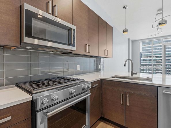 222 West Ave 2207, Austin TX 78701