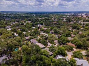 3403 Winfield DR, Austin TX 78704