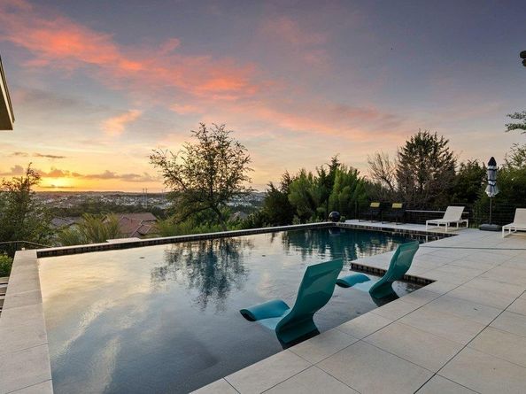 206 Majestic Arroyo WAY, Lakeway TX 78738