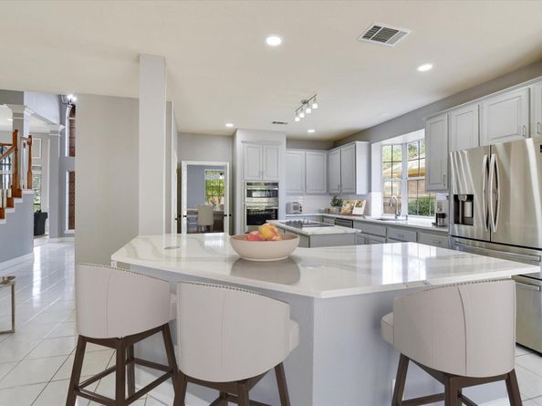 7700 Blue Lilly DR, Austin TX 78759
