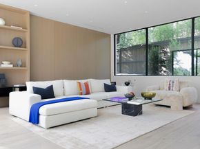 2106 Matthews DR, Austin TX 78703
