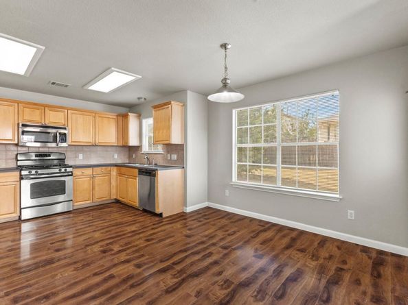 1704 Barilla Mountain TRL, Round Rock TX 78664