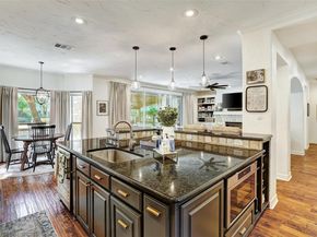 111 Roberts CIR, Georgetown TX 78633