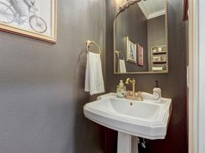 111 Roberts CIR, Georgetown TX 78633