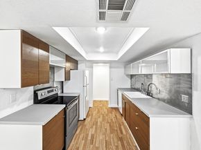 8301 Belclaire LN, Austin TX 78748