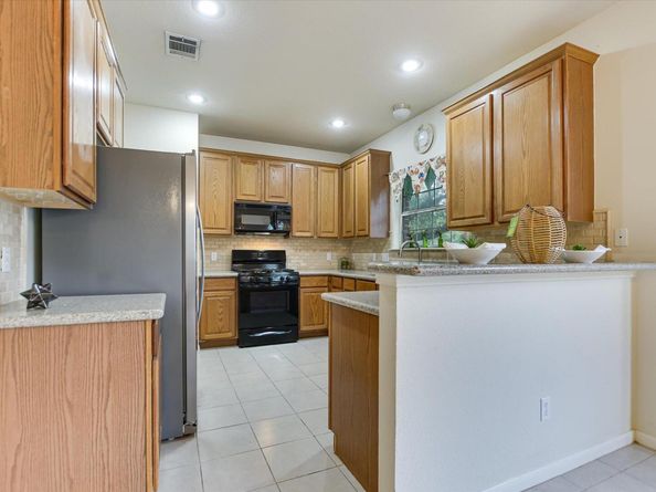 13022 Hunters Chase DR, Austin TX 78729