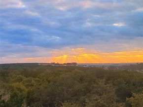 12001 Vista Parke DR 702, Austin TX 78726