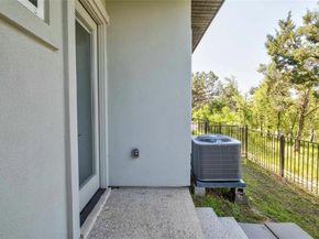 12001 Vista Parke DR 702, Austin TX 78726