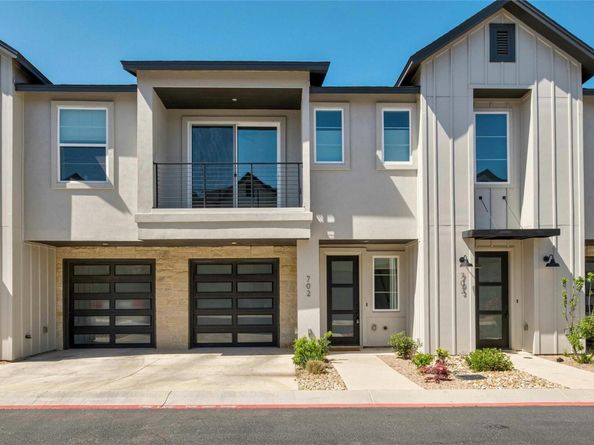 12001 Vista Parke DR 702, Austin TX 78726