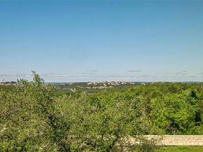 12001 Vista Parke DR 702, Austin TX 78726