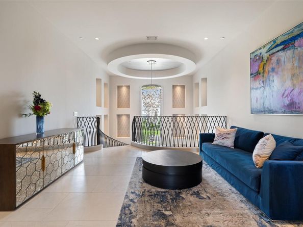 4901 Mirador DR, Austin TX 78735