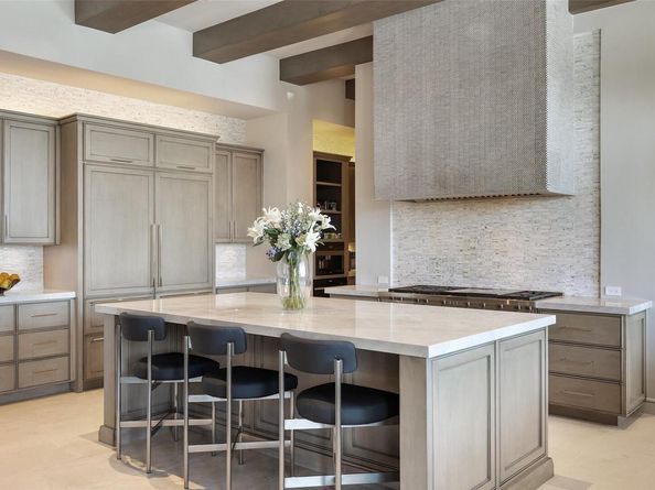 4901 Mirador DR, Austin TX 78735