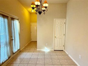 5515 Davis LN 82, Austin TX 78749