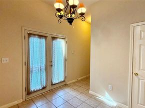 5515 Davis LN 82, Austin TX 78749