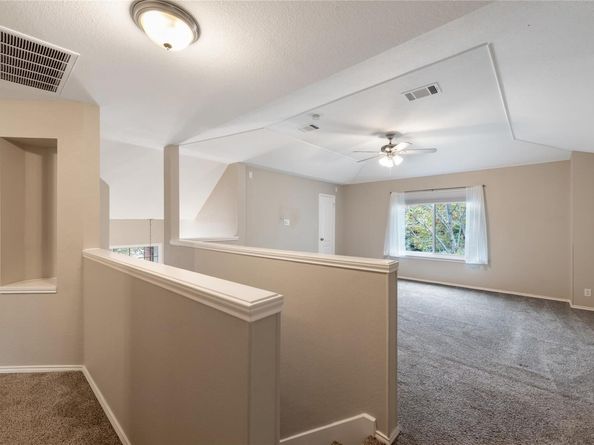 5042 Cleves ST, Round Rock TX 78681