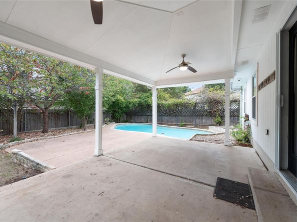 5042 Cleves ST, Round Rock TX 78681