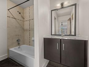 1101 Grove BLVD 206, Austin TX 78741