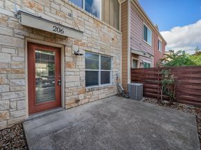 1101 Grove BLVD 206, Austin TX 78741