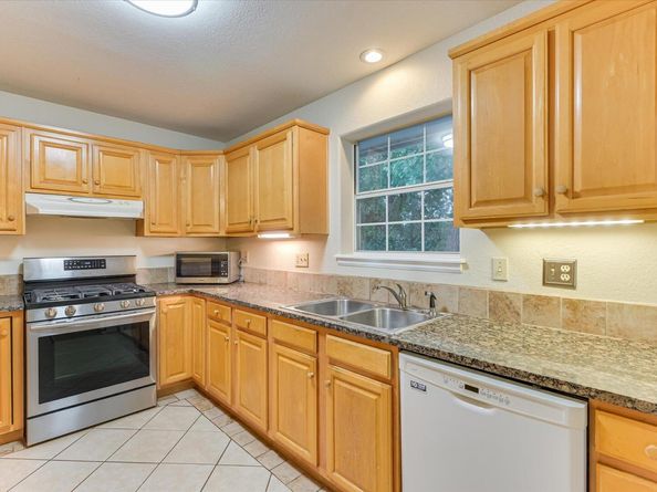 2405 Bahama RD, Austin TX 78733