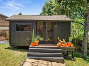 7202 Meadowood DR, Austin TX 78723