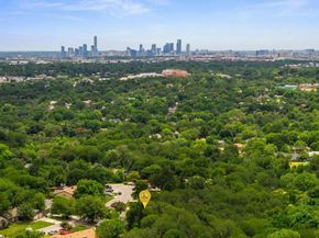 7202 Meadowood DR, Austin TX 78723