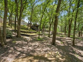 7202 Meadowood DR, Austin TX 78723