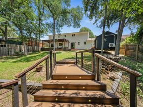 7202 Meadowood DR, Austin TX 78723