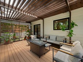 7202 Meadowood DR, Austin TX 78723