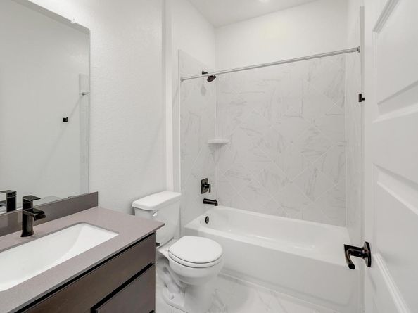 1536 Garlock DR, Leander TX 78641