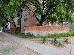 914 W 22nd 1/2 ST 304, Austin TX 78705