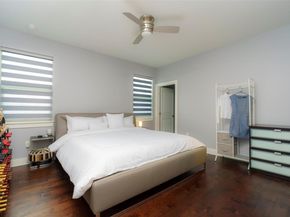302 Delmar Ave B, Austin TX 78752