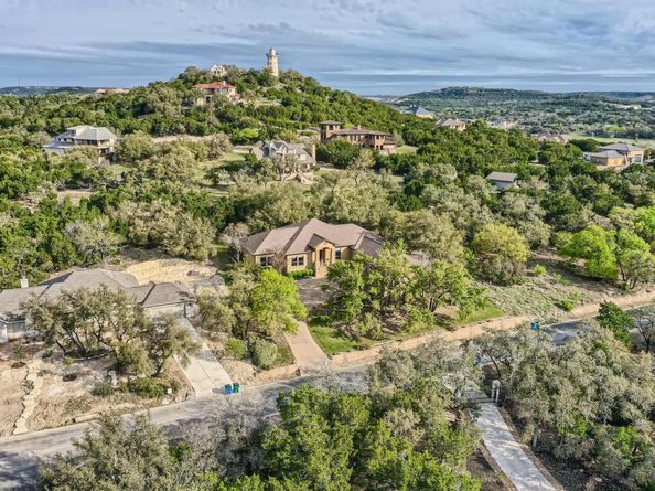 17109 Northlake Hills DR, Jonestown TX 78645