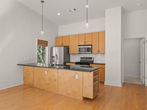 1702 S Lamar BLVD 16, Austin TX 78704