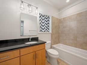 1702 S Lamar BLVD 16, Austin TX 78704