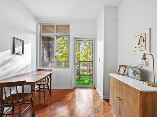 54 Rainey ST 416, Austin TX 78701